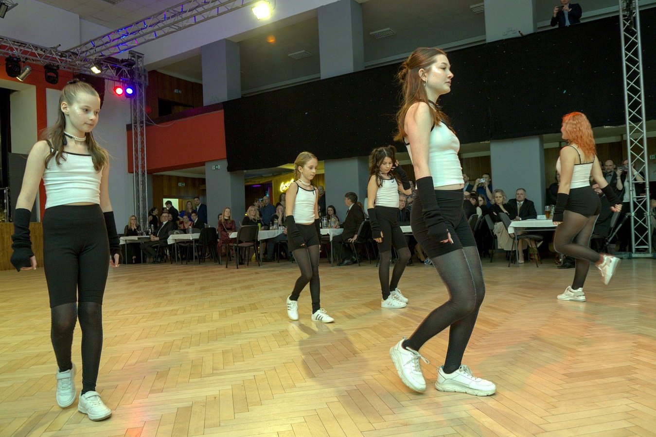 IMG-4074